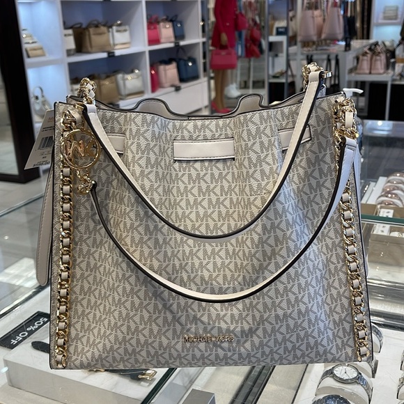 Michael Kors Mina Large Logo Shoulder Tote Bag Light Cream NWT - Picture 11 of 16